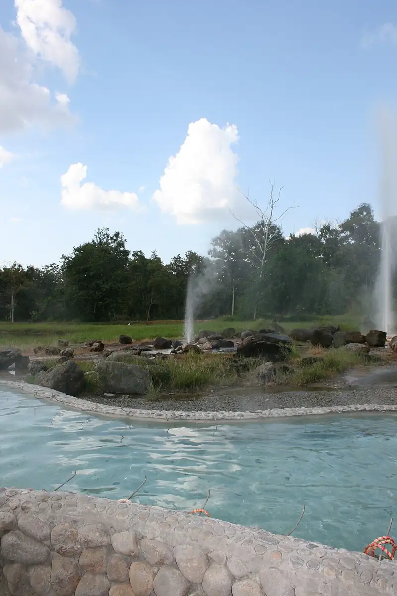 Sankhampang Hot Springs