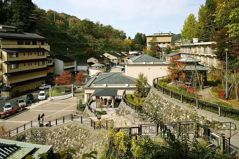 湯涌温泉総湯;白鷺の湯